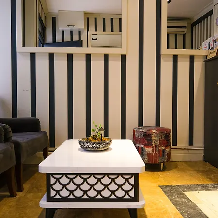 Hotell La Pazza Istanbul